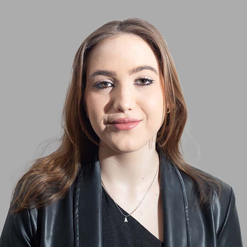 Aneta Pernicová - a.pernicova@jobscontact.cz